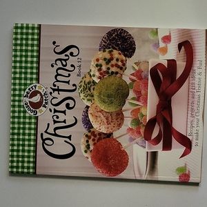 Christmas Book 12 By Goose Berry Patch 2010